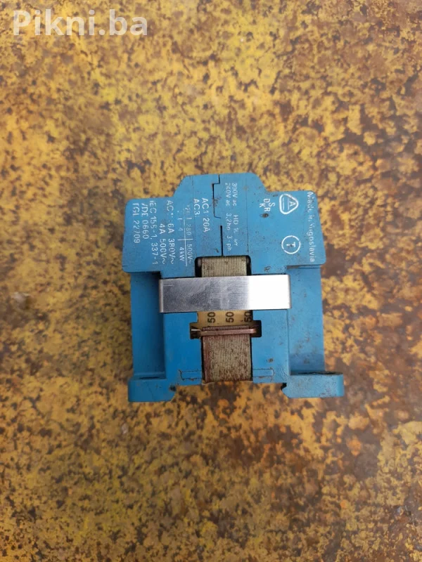 Kontaktor iskra Ko-31E 20A sklopka prekidac