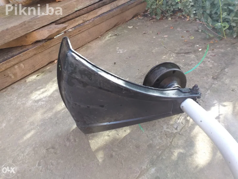 Trimer na benzin CMI Germany ima video pod detaljno