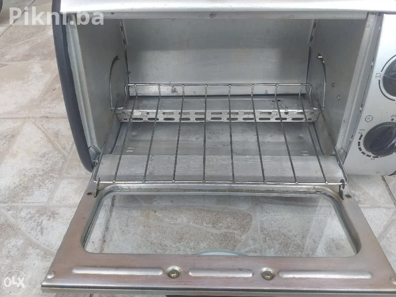 Mini Pećnica / Toster TRISA (Typ 7539) 600W - Za Pizzu i Sendviče