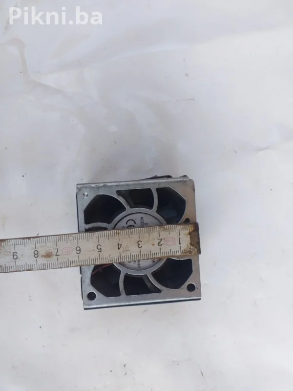 Delta ventilator velike snage 60x60mm (AFB0612DE) - 12V / 0.48A - S