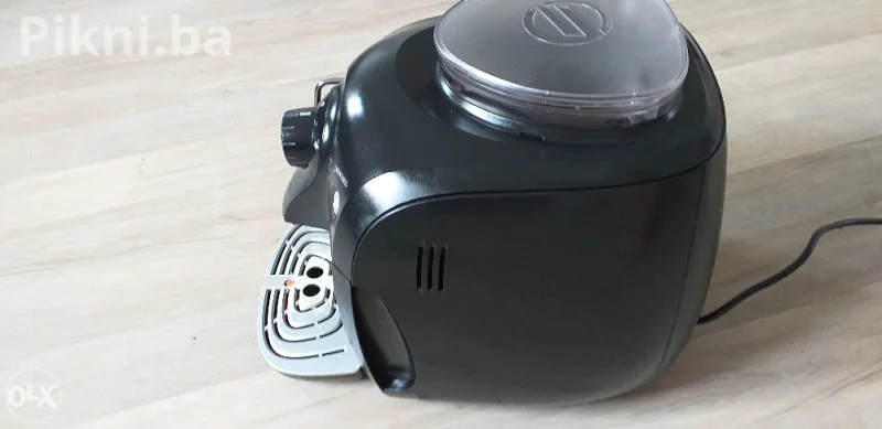 Aparat za kafu Saeco Philips mlinom - Savršen za ljubitelje kafe