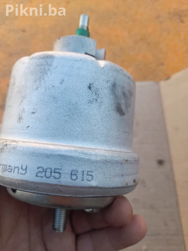Nosac motora TOPRAN 205 615 germany nosaci