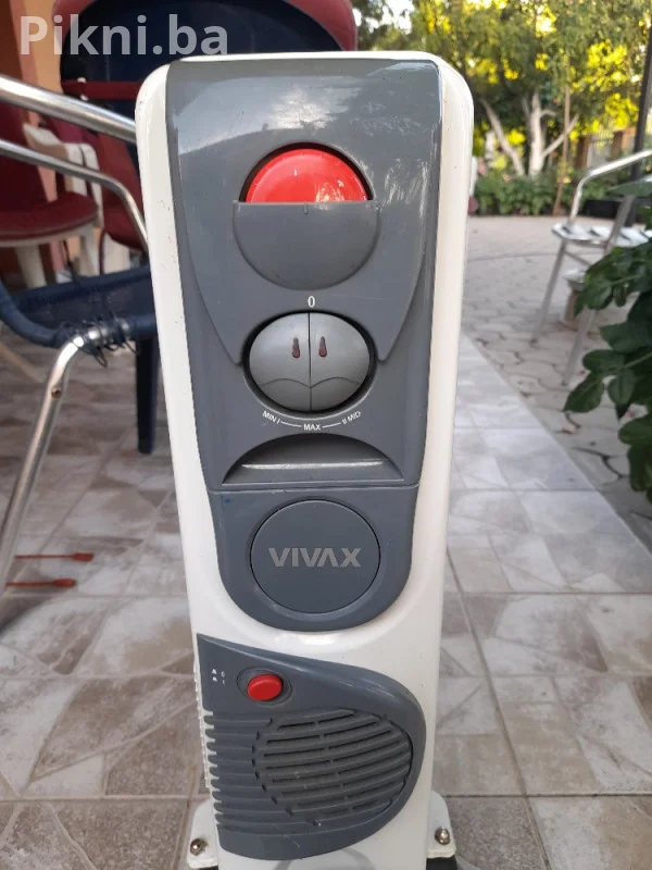 Uljani radiator grijalica Vivax 2500+400W ventilatorom - odličan