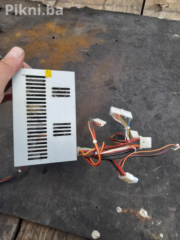 Compaq 200W Napajanje (PSU) - HP-I200XA3P - ZA REZERVNE DIJELOVE