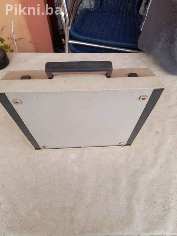 RASPRODAJA! VINTAGE PISAĆA MAŠINA IBM/UNIS (Bugojno)
