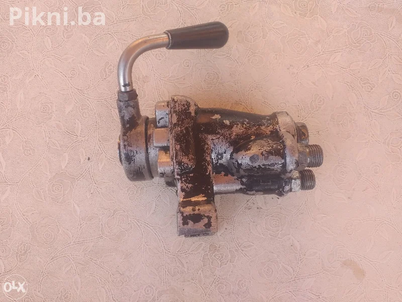 Pneumatika rucna kočnica zracna zrak kamion traktor