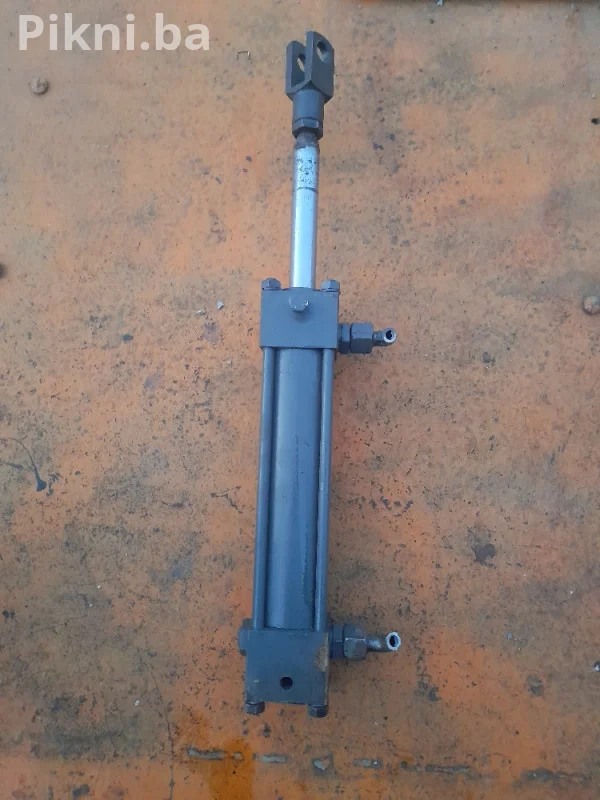 Hidraulicni cilindar klip dvosmerni 48cm hidraulika bager kamion