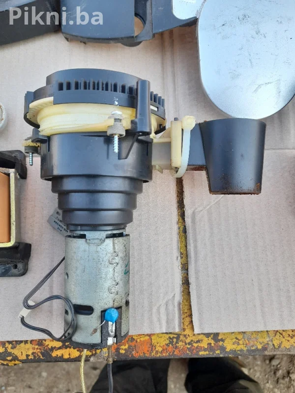 Kafe aparat Aeg cf400 kafeaparati za dijelove