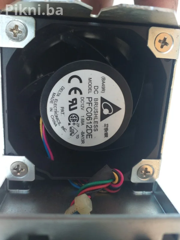 COOLERI VENTILATOR 12V PC HLADJENJE DUPLI