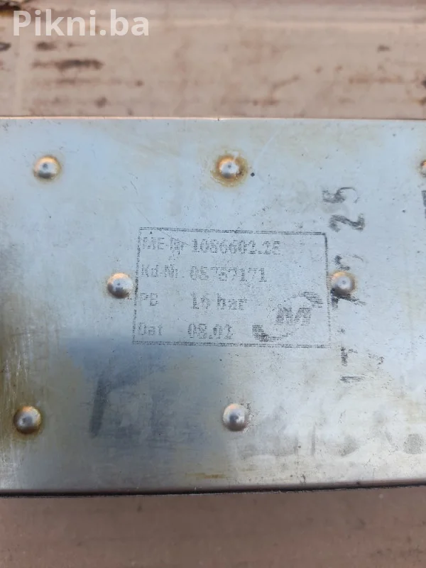 INOX Hladnjak ulja MAN 1086602 HLADNJACI