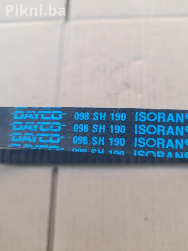 Klinasti remen Ford Dayco 94253 kljnasti remeni