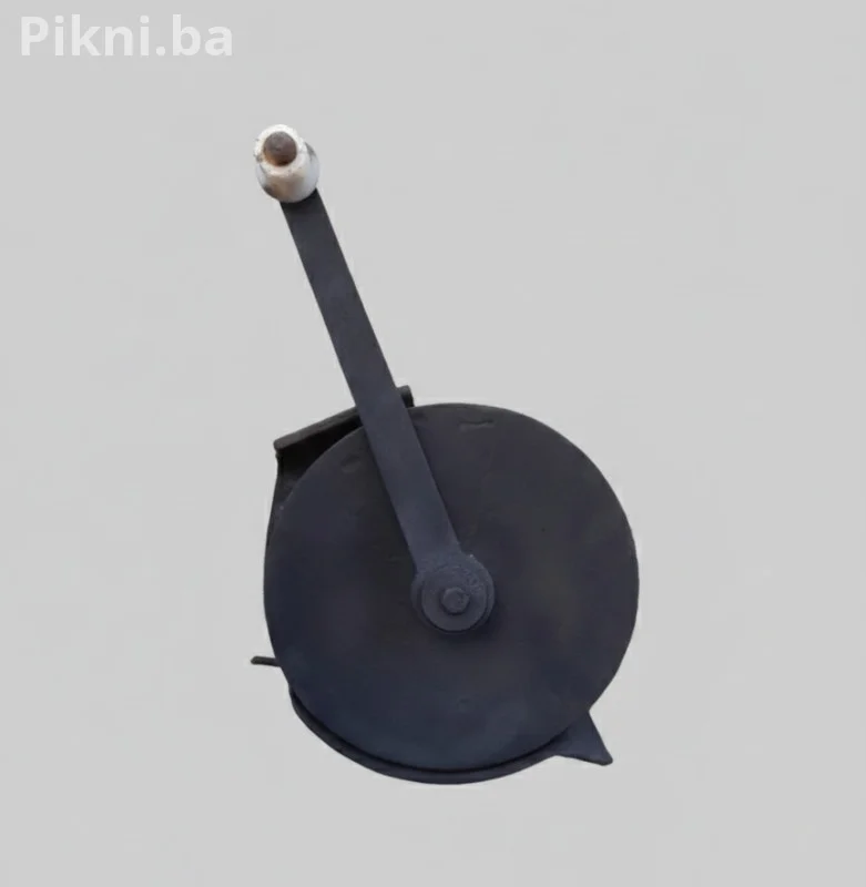 BRZA PRODAJA: MASIVNI Mlin / Rotor za Komljenje Žita / Kukuruza!