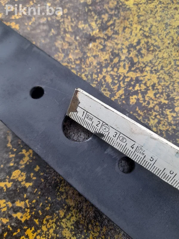 BRZA PRODAJA: NOŽ za KOSILICU (41 cm) - Korišten na B&S kosilicam