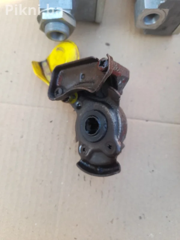 4 Kompleta Brzih Spojki za Zrak (Traktor Kamion/Prikolica) kočnice