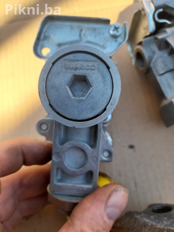 4 Kompleta Brzih Spojki za Zrak (Traktor Kamion/Prikolica) kočnice