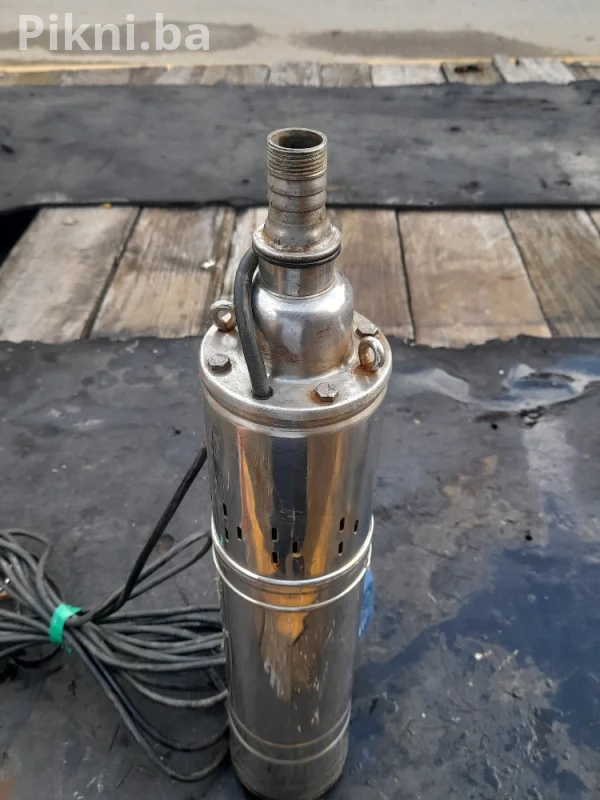 Oglas za brzu prodaju: Jaka Potopna Pumpa RAKETA (1100W, 120m)