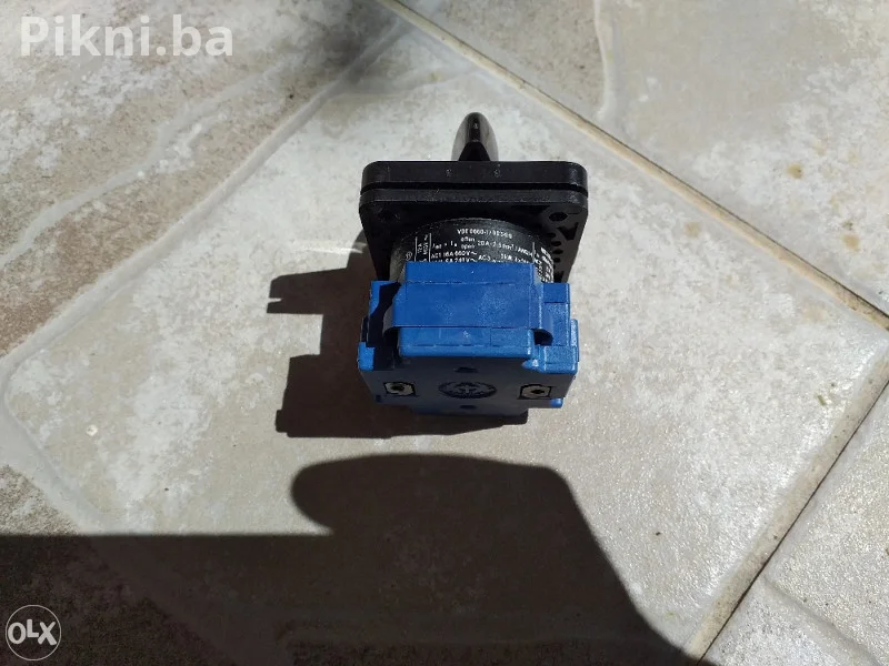 Grebenasti prekidaci elektro materijal šalteru 12 A