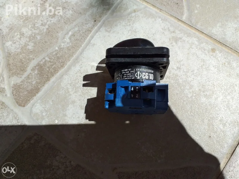 Grebenasti prekidaci elektro materijal šalteru 12 A