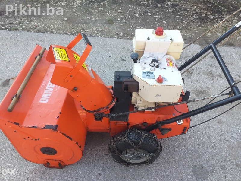 Freza za snijeg UNIVERSAL 6 brzina na benzin sa vucom lancima