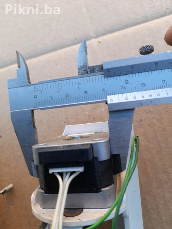 SANYO DENKI Linearni Aktuator / Pogonska Jedinica Precizno