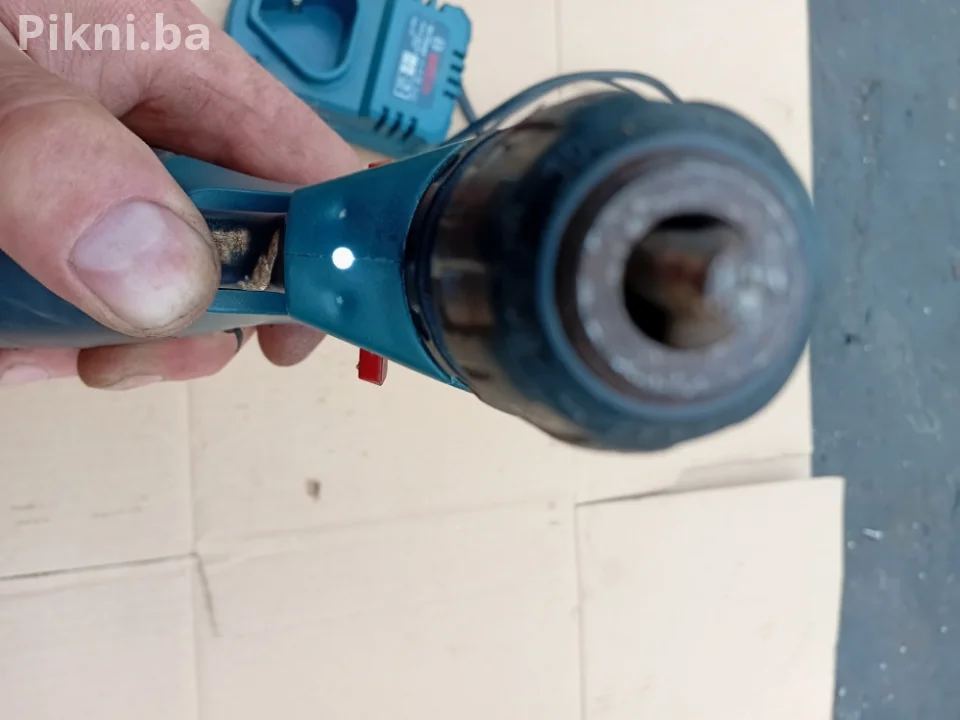 Aku busilica Bosch 18v professional busilice punjaci