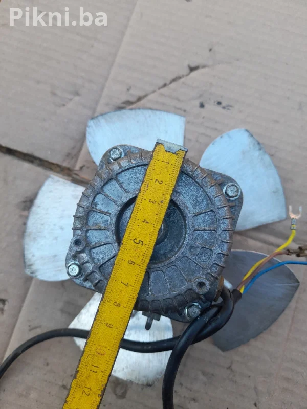 Ventilator turbina 220mm 220v 1550obr elektro motor elektromotori