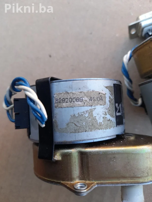 Korak-Motor sa Reduktorom (Carrier Step Motor) MS5A451/MS5 ELEKTROMOTORI
