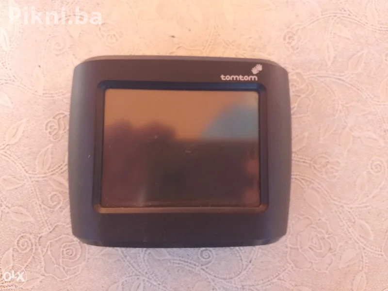 Navigacija TOMTOM one bluetooth