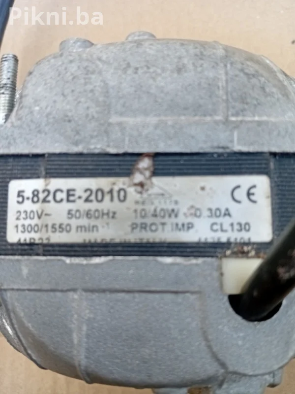 Elektro motor 10/40w 1300/1550obr 220v elektromotori ITALY