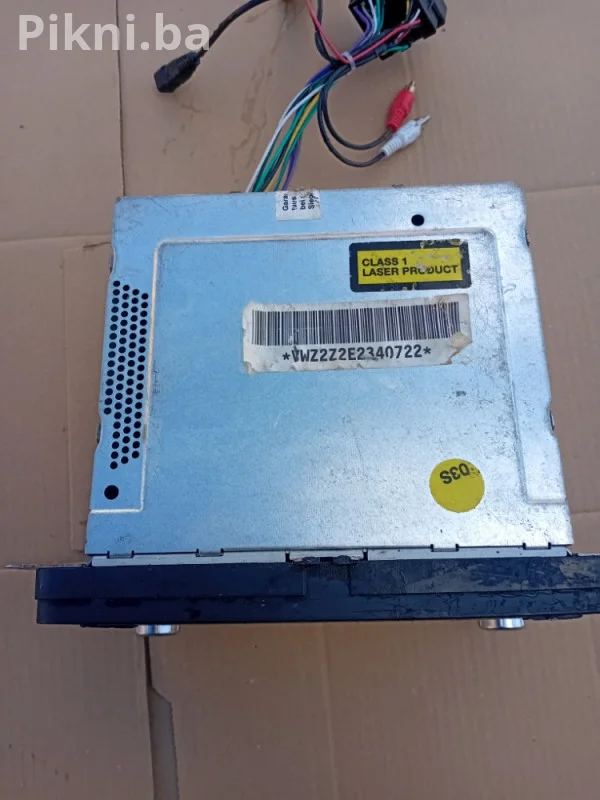 Originalni auto radio za VW, Škoda, Seat, Passat, Golf