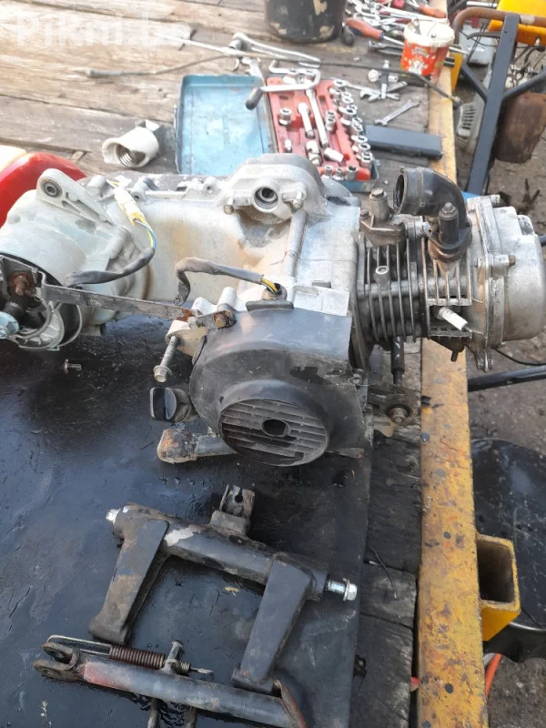 Dijelovi za skuter Yamasaki / Baotian / Kinez (GY6 50cc)