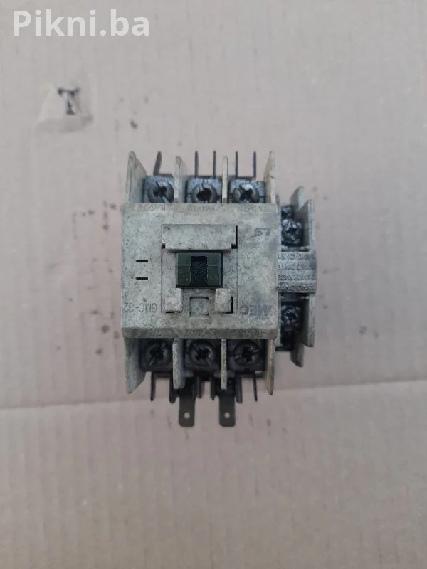 Kontaktor 26A 220v GMC D-32 sklopke prekidaci