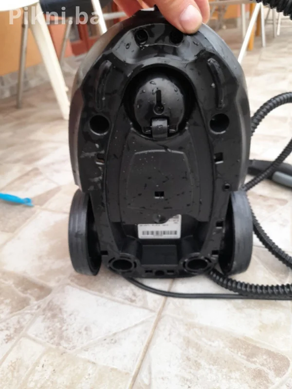 KARCHER SC 3 Parni čistač / Ispravan 100% paročistač