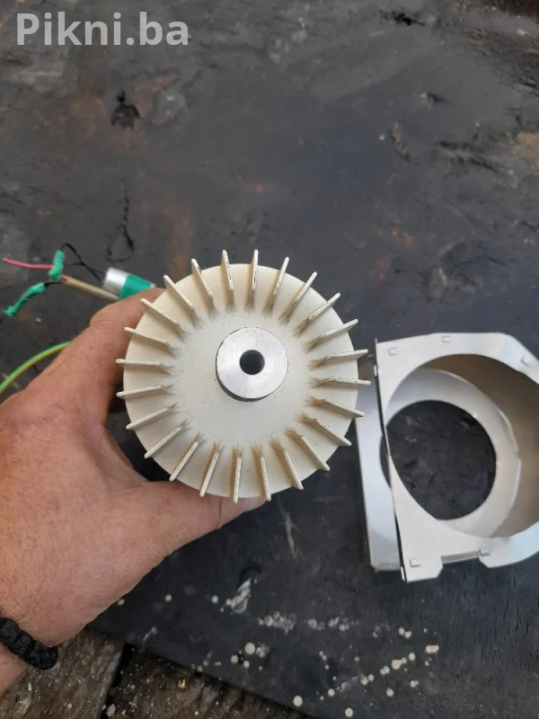 Oglas za brzu prodaju: Elektromotor (Duvaljka/Ventilator) MEZ