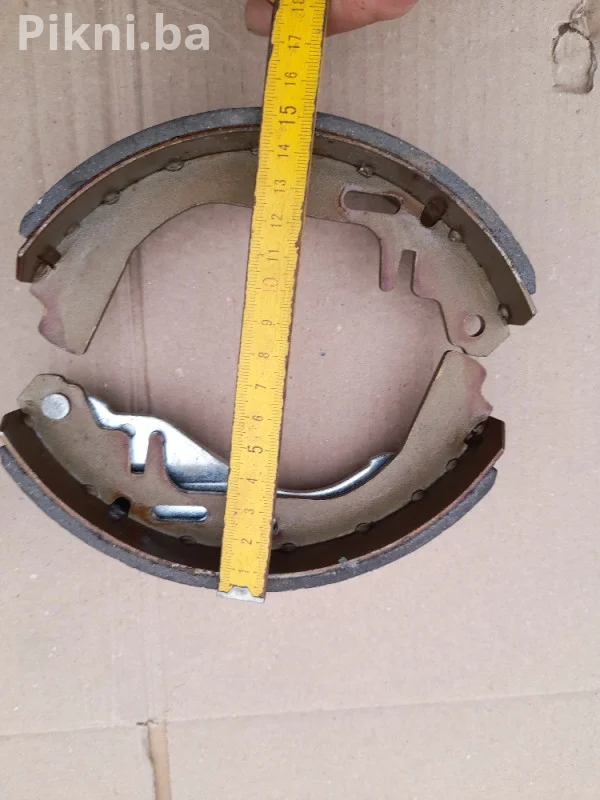 AKCIJA! NOVE KOČIONE PAPUČICE 180x40 mm pakne prikolica - HITNO