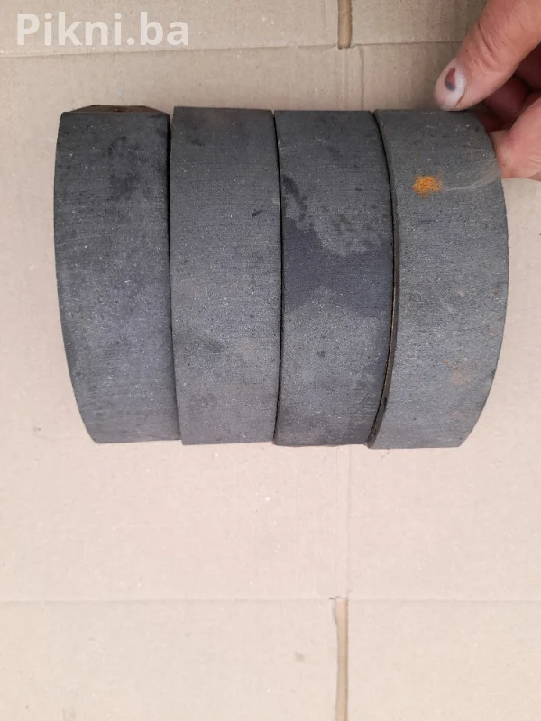 AKCIJA! NOVE KOČIONE PAPUČICE 180x40 mm pakne prikolica - HITNO