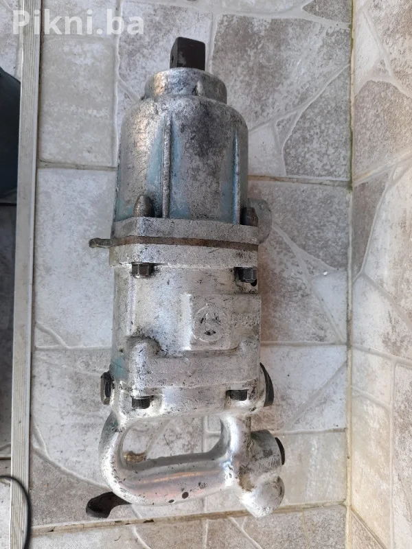 YOKOTA YW-32C pneumatski pištolj odvijač - kamionski samo 400km