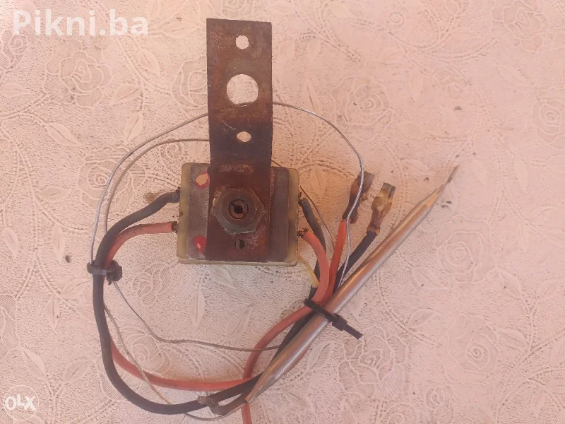 INDUSTRIJSKI TERMOSTAT /SIGURNOSNI ZAŠTITNI TERMOSTAT (150 C)