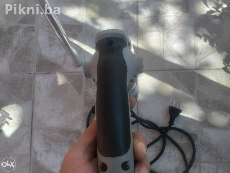Udarna Bušilica/Hilti KING CRAFT 900W - Potreban Popravak Prekida