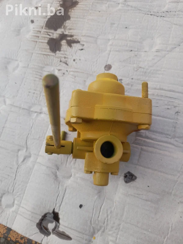 Regulator sile kočenja kocioni ventil wabco