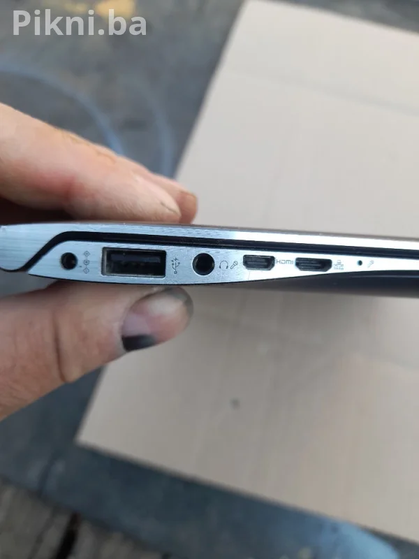 Samsung Series 9 Ultrabook (i7) - Povoljno laptop računar