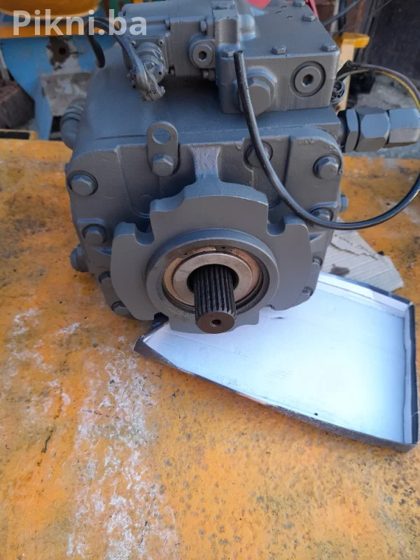 HITNA PRODAJA! Hidraulična pumpa Sauer-Danfoss SPV2/089 KAO NOVA