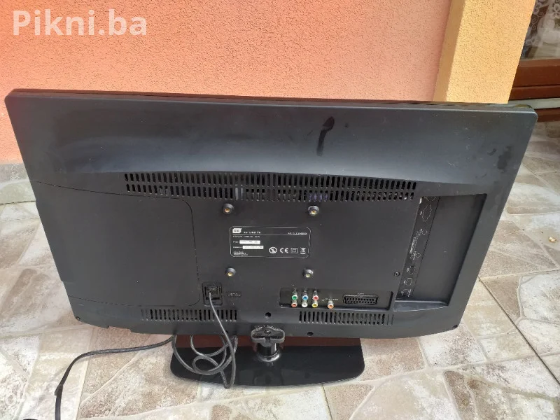 OK 24 61 cm LED TV ISPRAVAN Odličan za kuhinju vikendicu