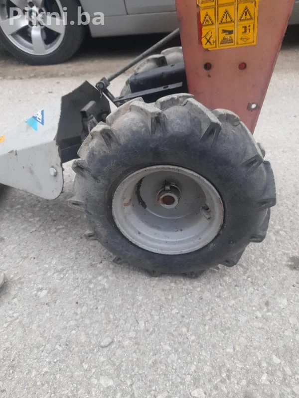 KOSILICA/MOTOKULTIVATOR BEZ MOTORA Electrolux comby 2.6kw
