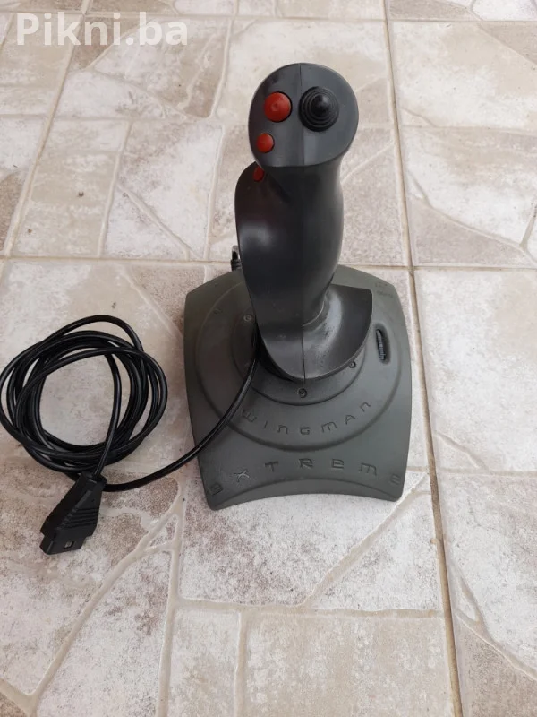 Džojstik Logitech kontroler gamepad