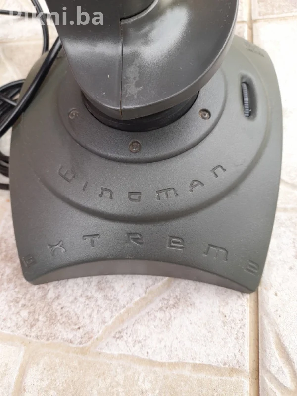 Džojstik Logitech kontroler gamepad