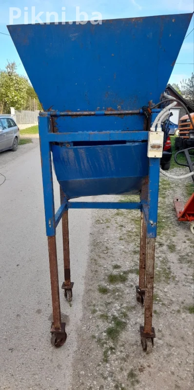 Profesionalna Drobilica / Mlin (Plastika, Voće) - 2.6kW