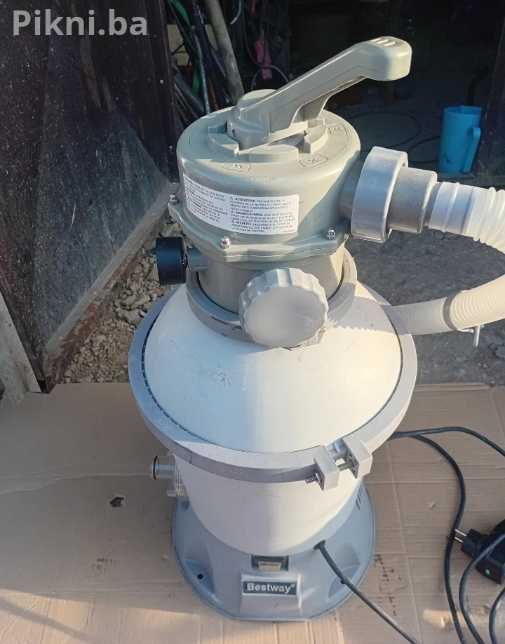🏊 Bestway Flowclear Peščana Pumpa za Bazen – Potpuno Ispravna