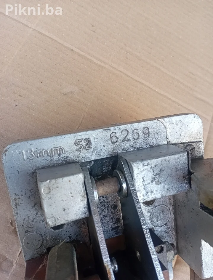 🛠️ Profesionalni ručni zatezač čelične trake (13mm) lastre