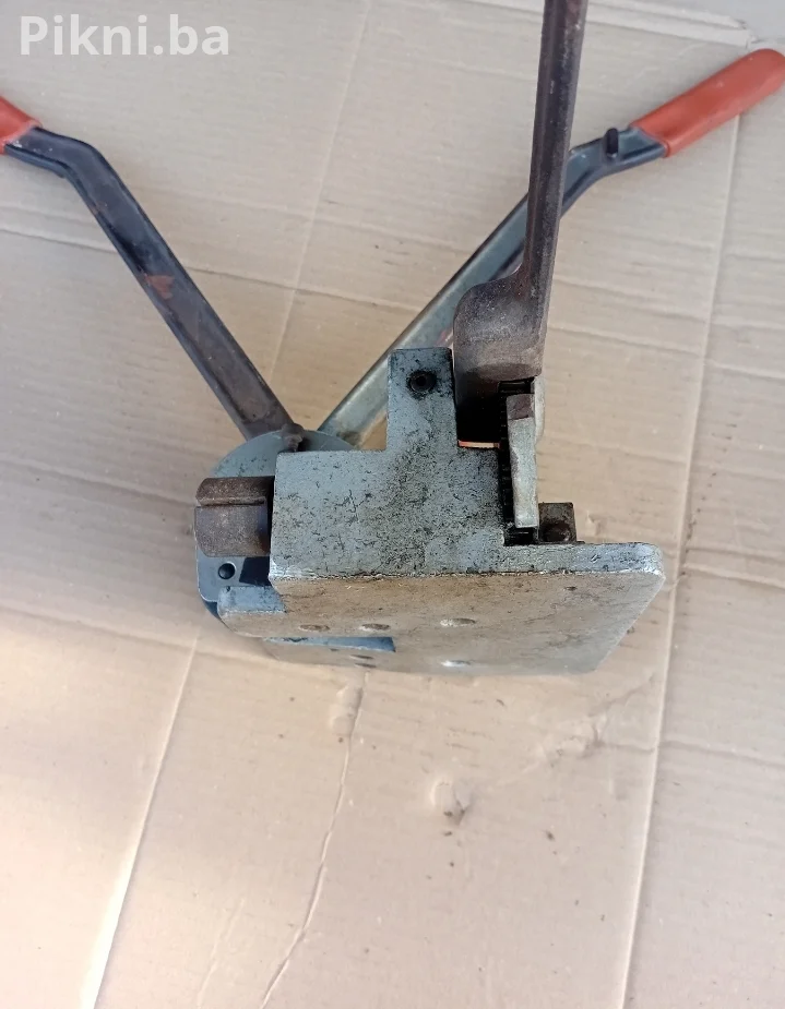 🛠️ Profesionalni ručni zatezač čelične trake (13mm) lastre